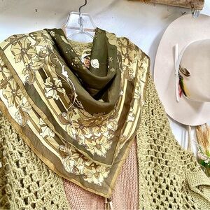 SILK Stunning floral boho SCARF/wrap W prairie farmhouse vibe